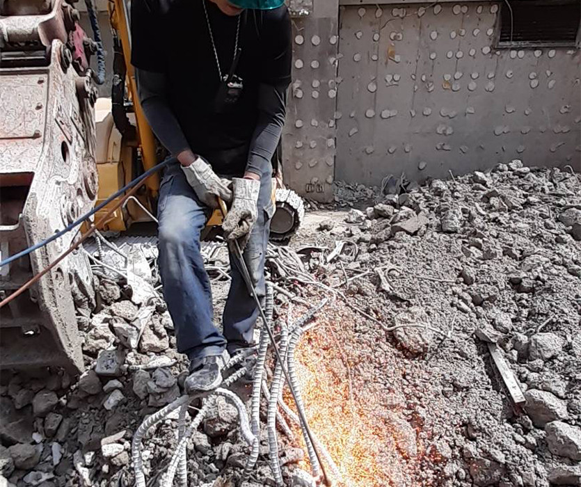 現場スタッフ(社員）